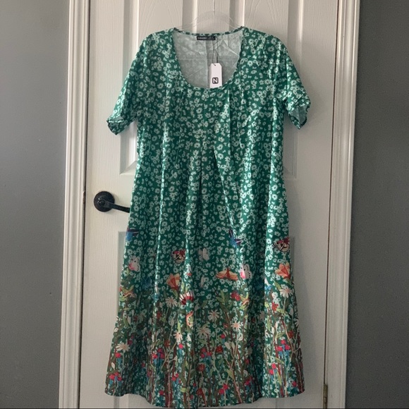 NWT Noracora Green Short Sleeve Floral Shift Dress Size Small - Picture 8 of 9